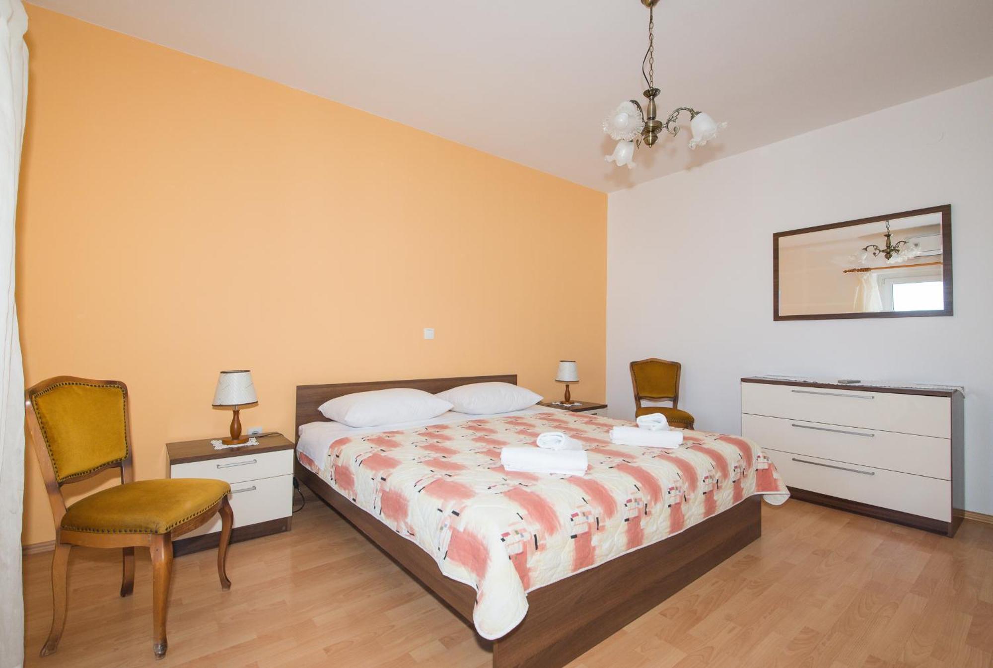 Apartments Marieta Makarska Zimmer foto
