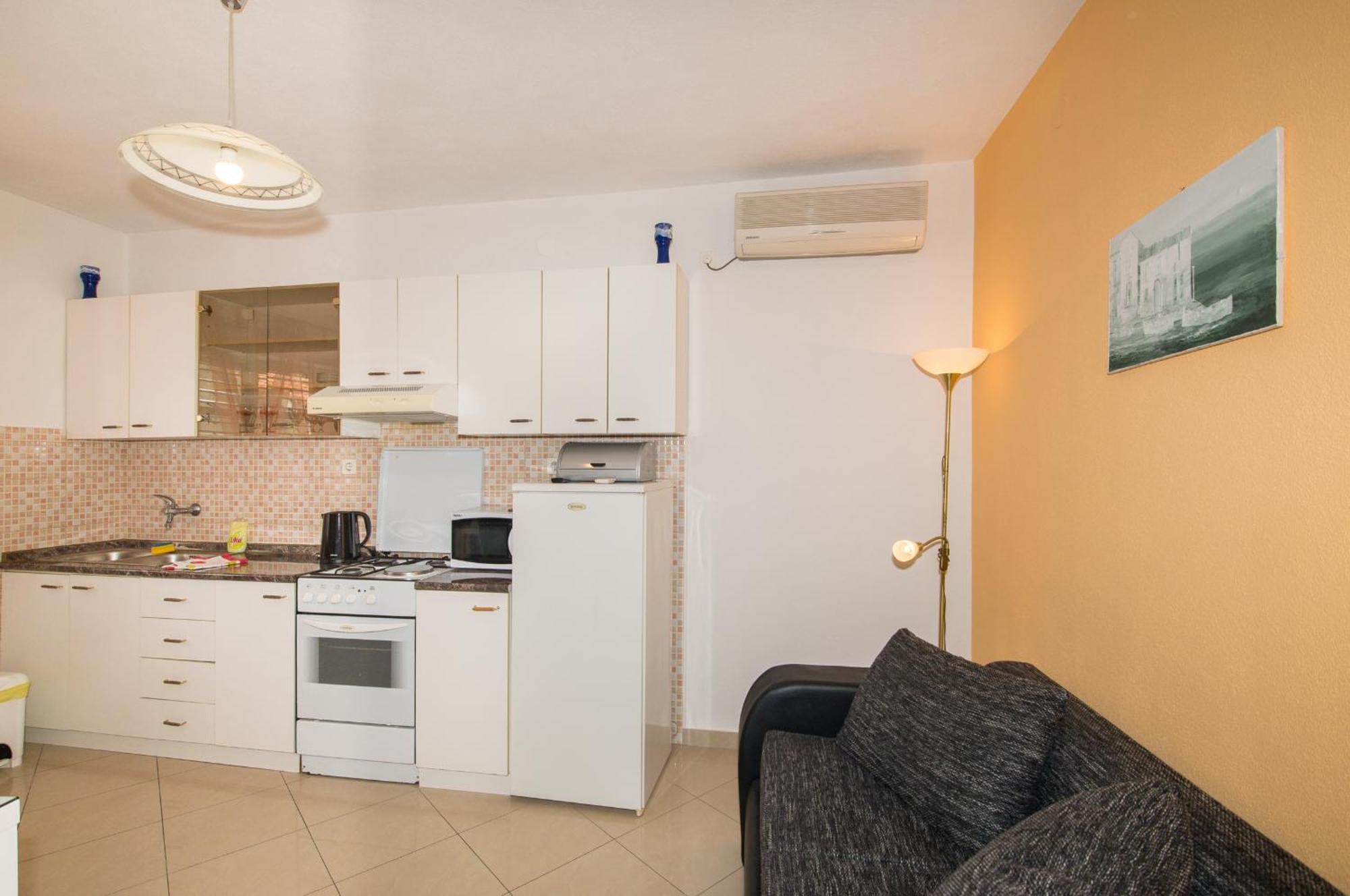 Apartments Marieta Makarska Zimmer foto
