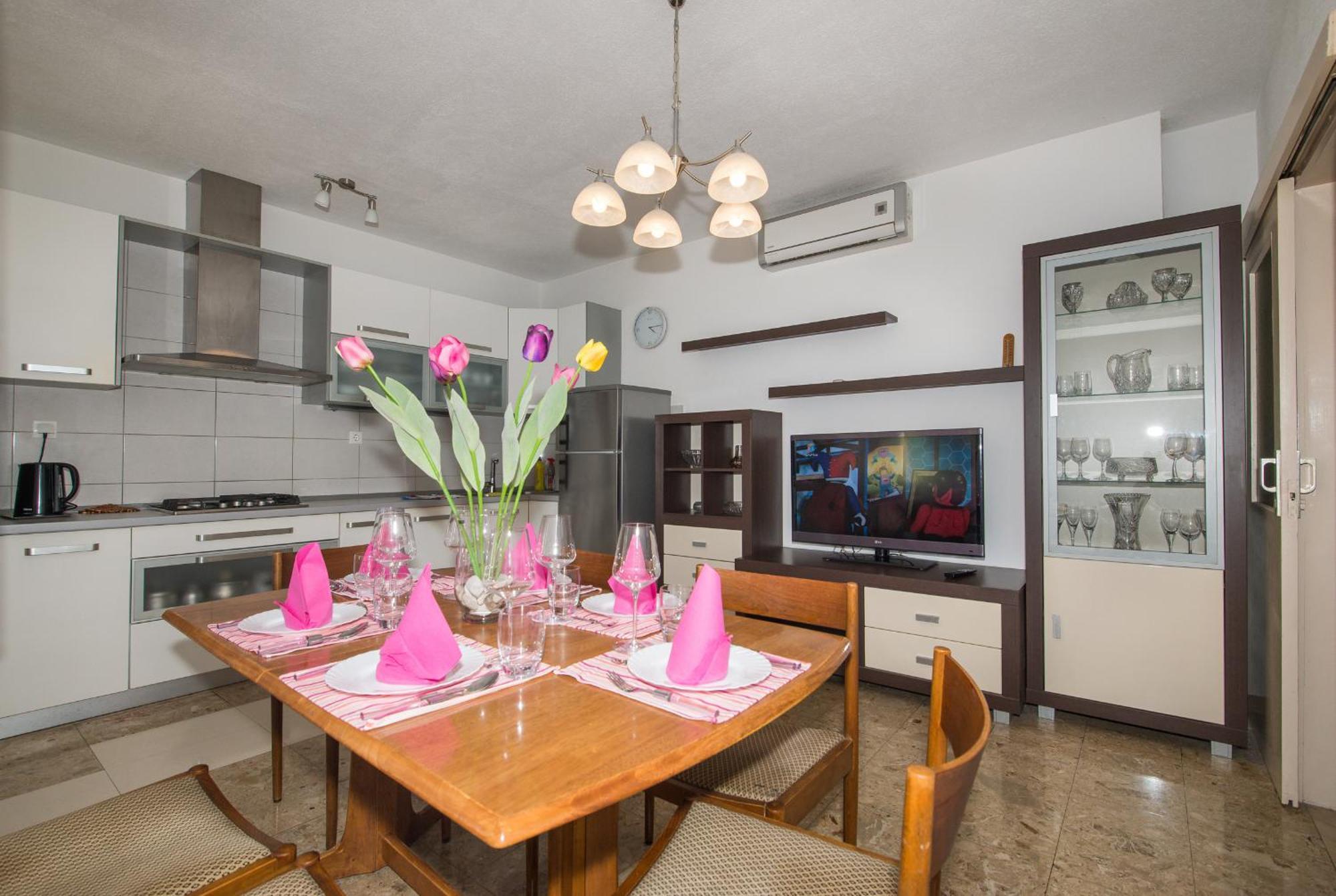 Apartments Marieta Makarska Zimmer foto