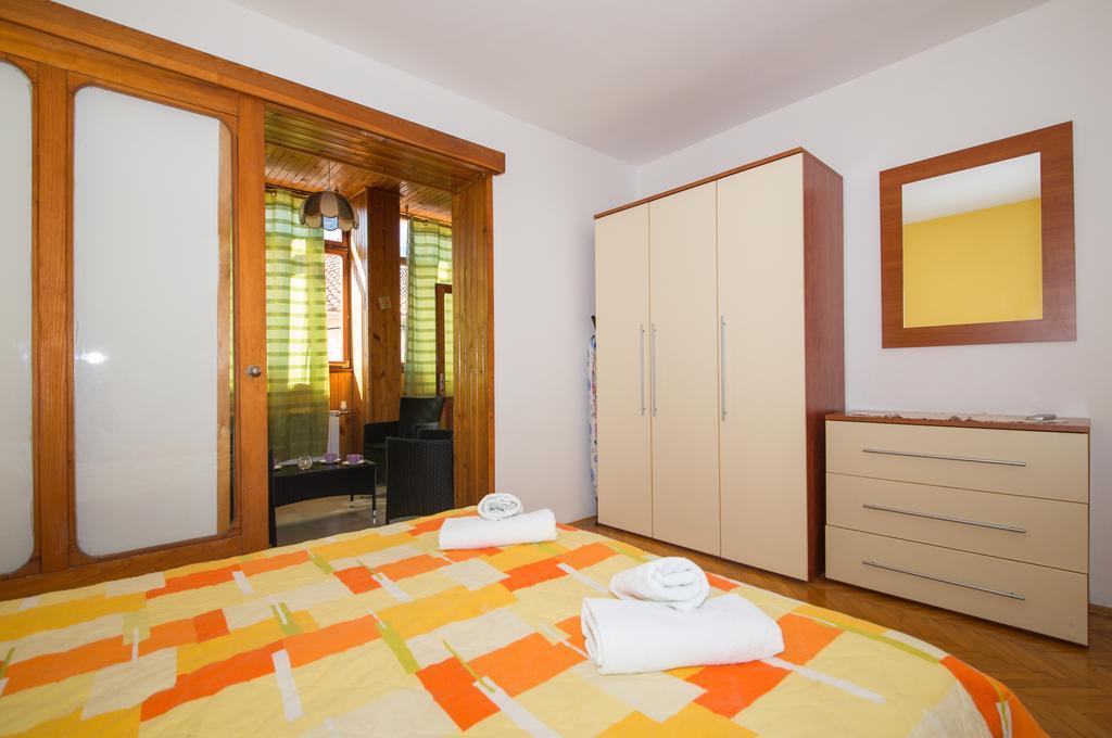 Apartments Marieta Makarska Exterior foto